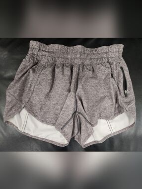 Lululemon Tracker Short V *4" Heather Lux Multi Black Gray Size 10